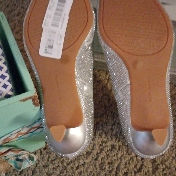 Alex Marie Silver shimmer Dress Ankle Boots size 6.5 ❤️❤️New with tags 🎁 - Picture 7 of 8